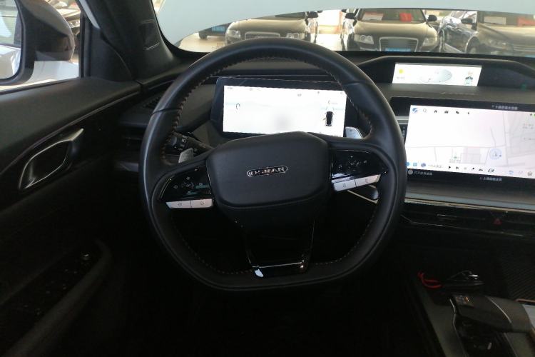 Used Oshan Z6 New Energy 2023 ZhiDian iDD 150KM Flagship PLUS