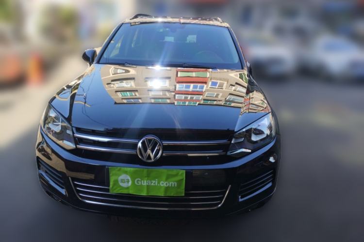 Used Volkswagen Touareg 2011 3.0 TSI Comfort Version
