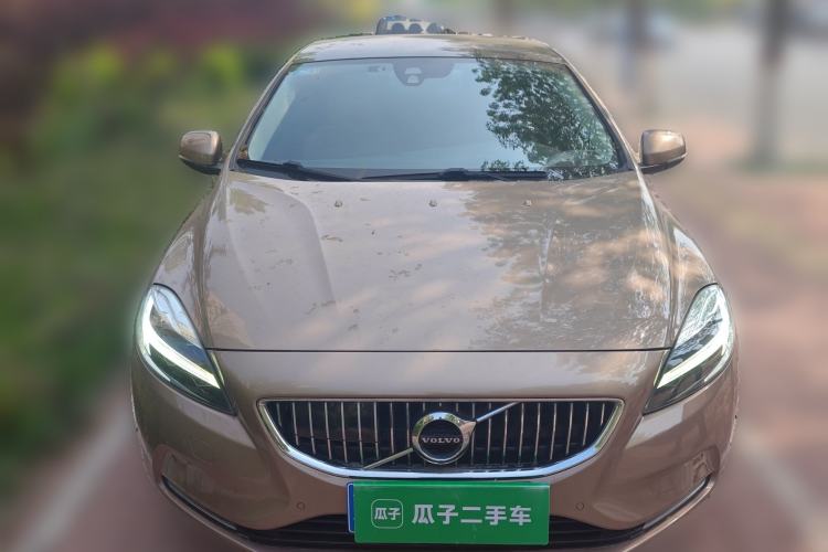 Used Volvo V40 2017 T3 Zhiya Edition Front