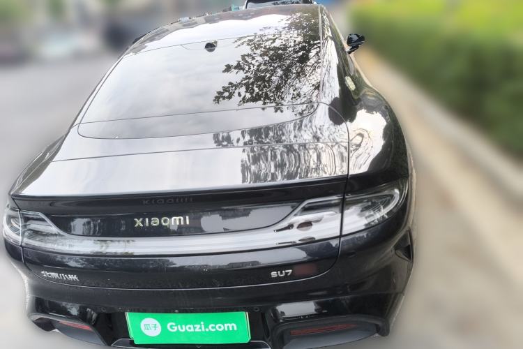 Used Xiaomi Auto SU7 2024 Four-Wheel Drive Ultra-Long Range Advanced Intelligent Driving Max Edition