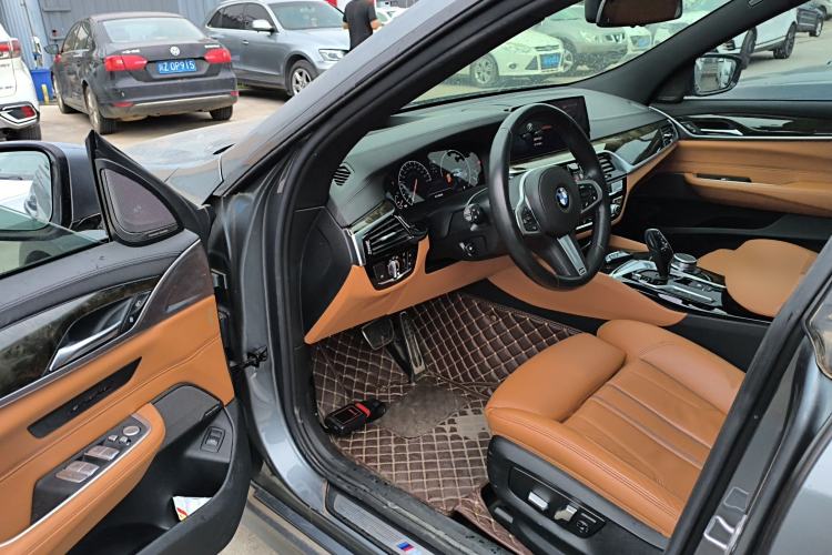 Used BMW 6 Series GT 2019 630i M Sport Package Driver Seat