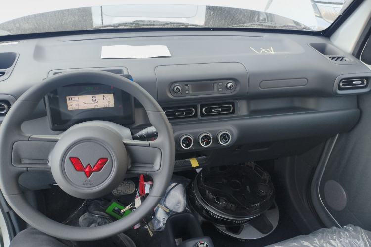 Used Wuling Zhiguang New Energy 2025 Comfort Model