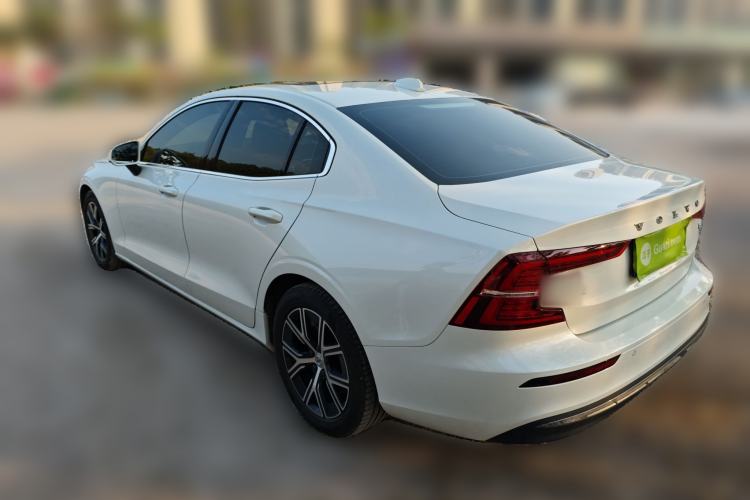 Used Volvo S60 2025 B4 Zhiyi Luxury Edition Rear Left 45 Deg