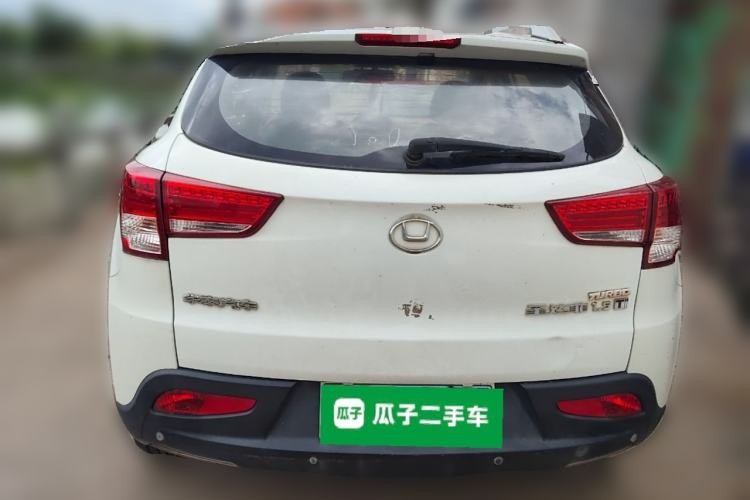 Used Huatai Santa Fe 2017 1.5T Gasoline Manual Two-Wheel-Drive Elite Model