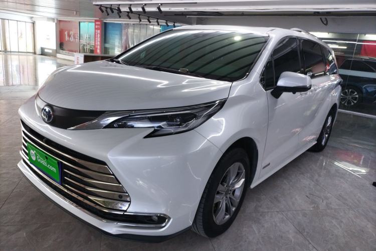 Used Toyota SIENNA 2023 2.5L Hybrid Comfort Edition