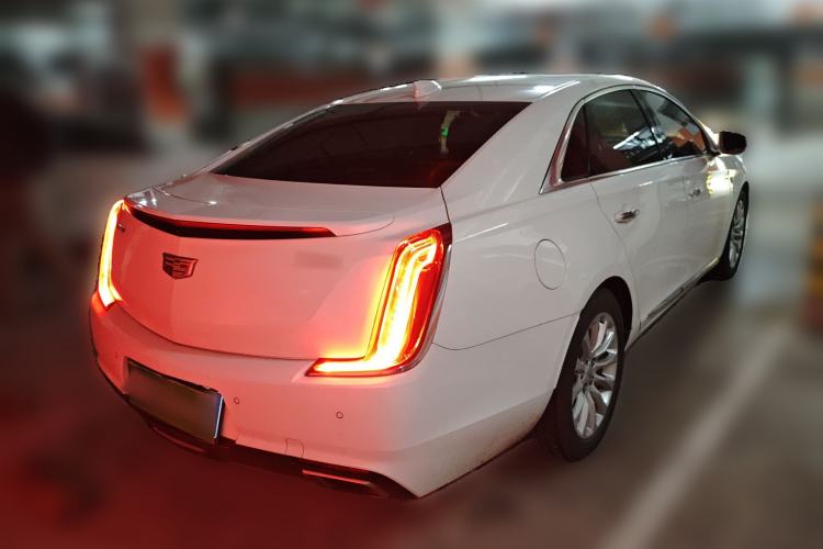 Used Cadillac XTS 2018 28T Tech Edition Exterior 5