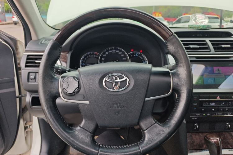 Used Toyota Camry 2015 2.0G Premier Edition Steering Wheel