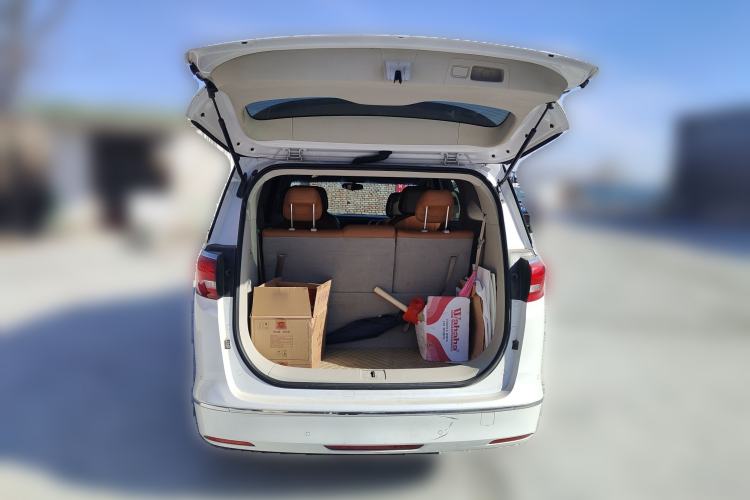 Used Buick GL8 2017 ES 28T Comfort Model China V Standard
