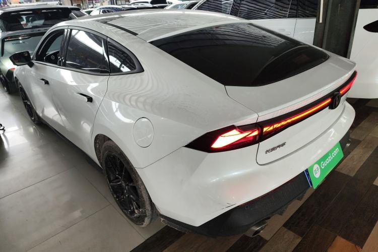 Used CHANGAN UNI-V 2022 1.5T Prestige Version Rear Left 45 Deg