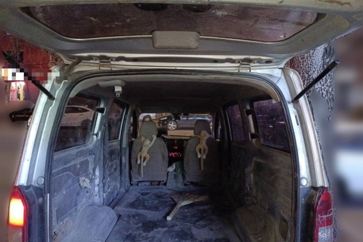 Used Wuling Rongguang V 2018 1.2L Practical Model Trunk