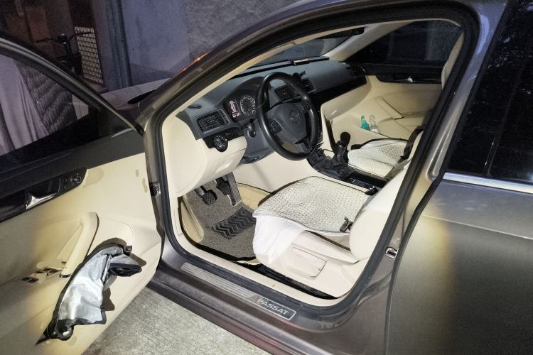 Used Volkswagen Passat 2014 1.4TSI Manual Prestige Edition Driver Seat