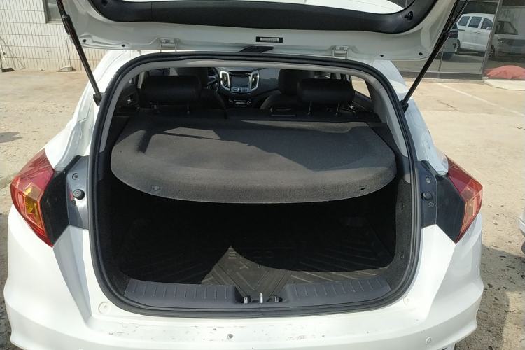 Used CHANGAN Eado 2015 1.6L Manual Junku Model China V Standard Trunk