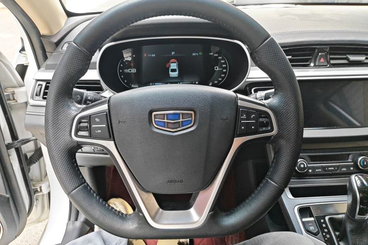 Used Geely Auto Emgrand 2018 1.5L CVT Upward Connect Edition Steering Wheel