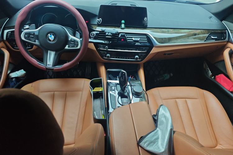 Used BMW 5 Series 2018 530Li Leading Model M Sport Package
