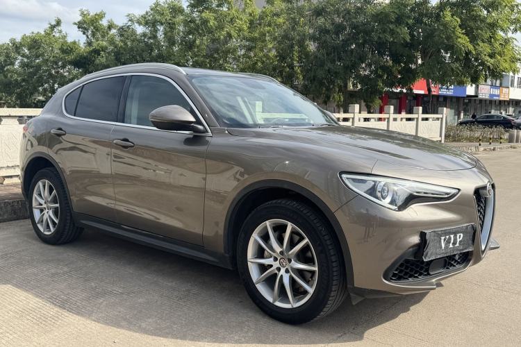 Used Alfa Romeo Stelvio 2017 2.0T 280HP Luxury Edition