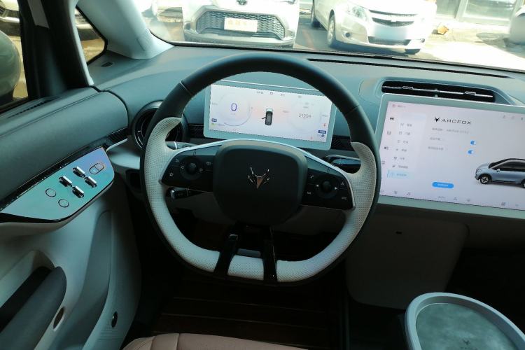 Used ARCFOX Kaola 2023 Family Edition
