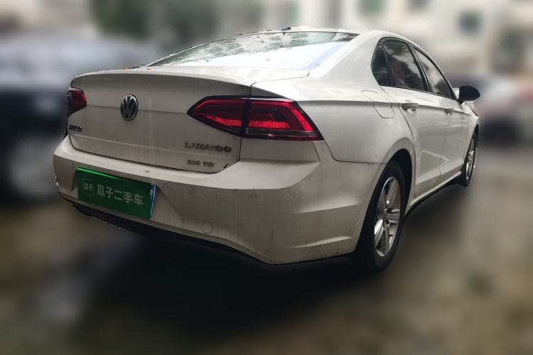 Used Volkswagen Lamando 2018 230TSI DSG Fashion Edition Rear Right 45 Deg