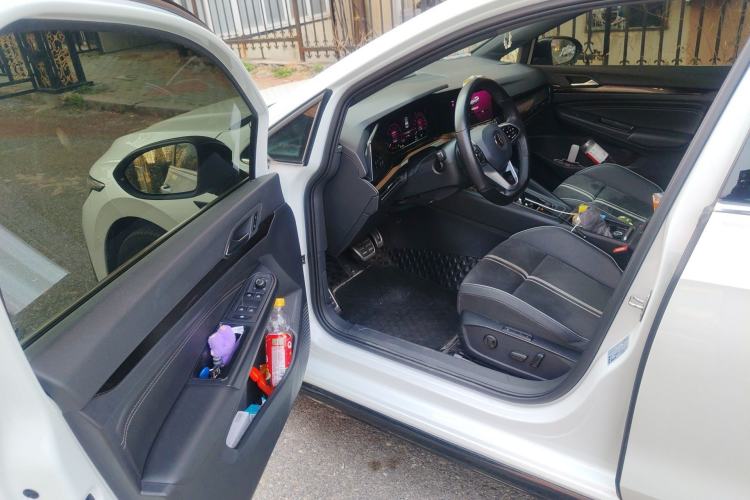 Used Volkswagen Golf 2021 280TSI DSG R-Line Driver Seat