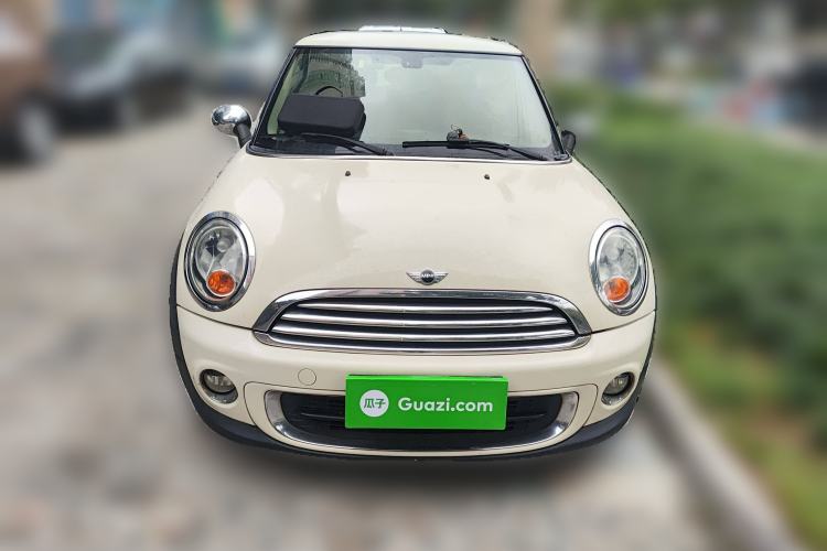 Used MINI 2013 1.6L ONE Limited Edition Third Version
