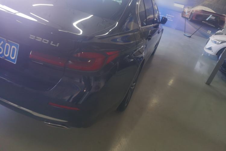 Used BMW 5 Series 2022 Updated 530Li Leading Edition Luxury Package
