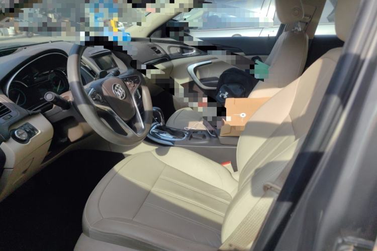 Used Buick Regal 2015 2.0L Elite Fashion Edition Left Front Seat