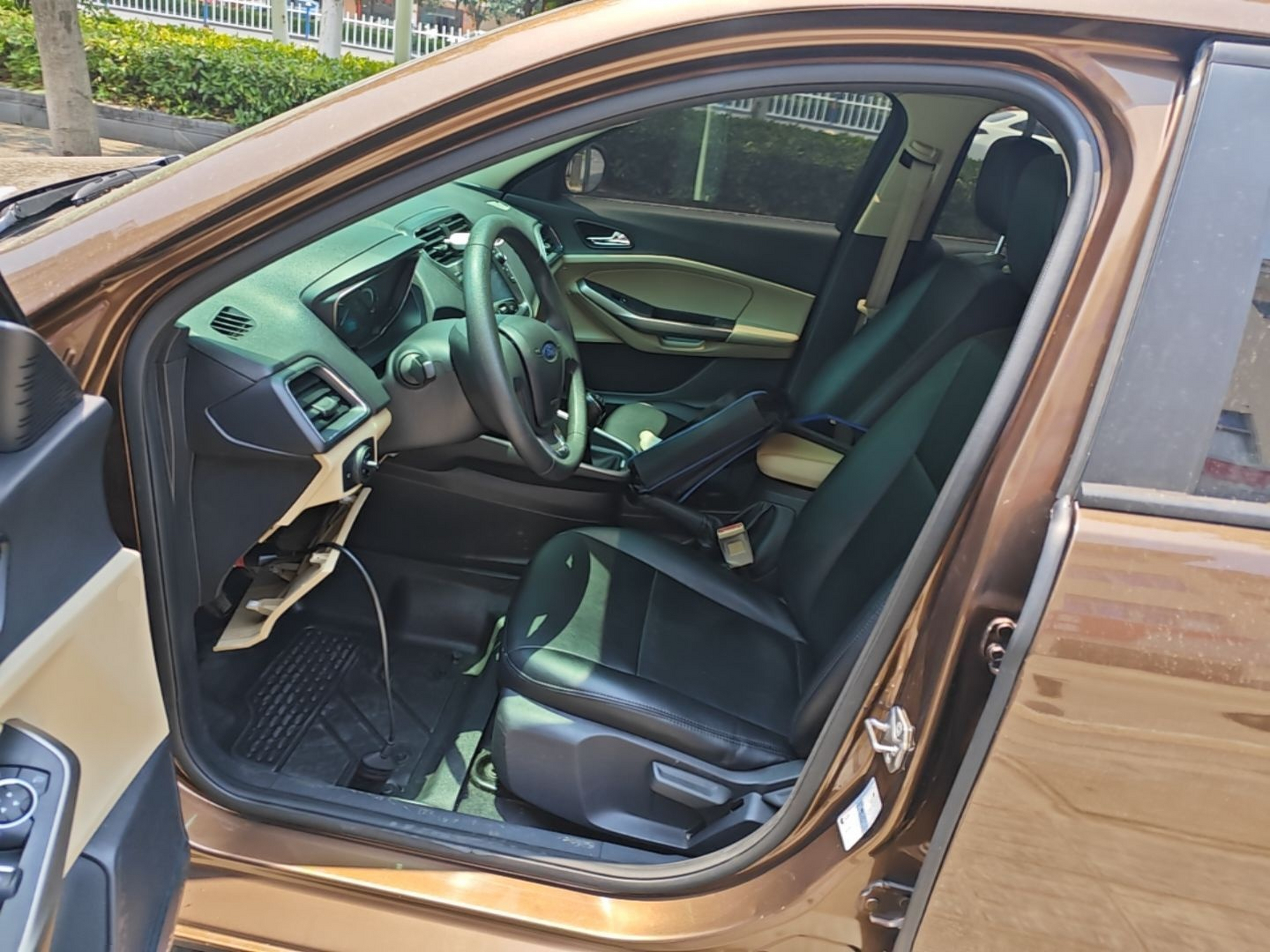 Interior delantero