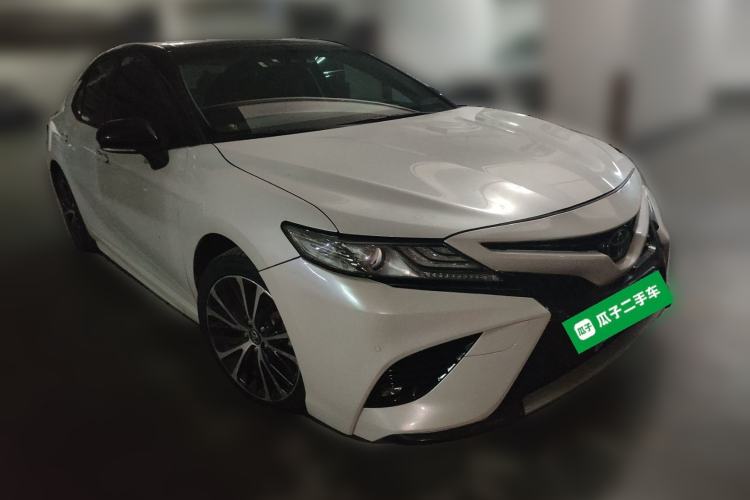 Used Toyota Camry 2019 2.5S FENGSHANG Version China V Standard Front Right 45 Deg