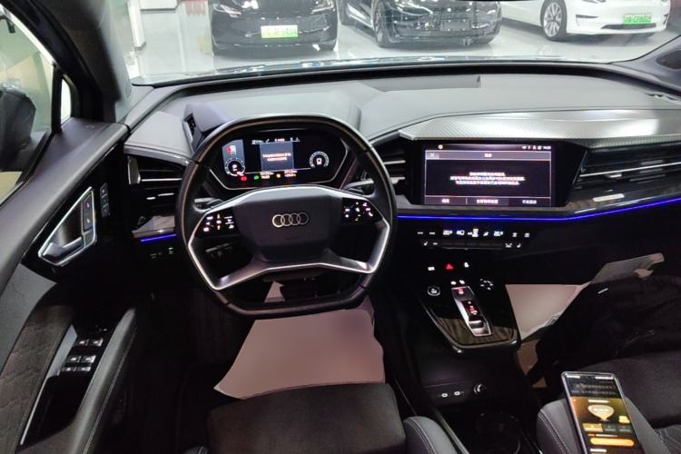 Used Audi Q4 e-tron 2022 50 e-tron quattro Visionary Edition
