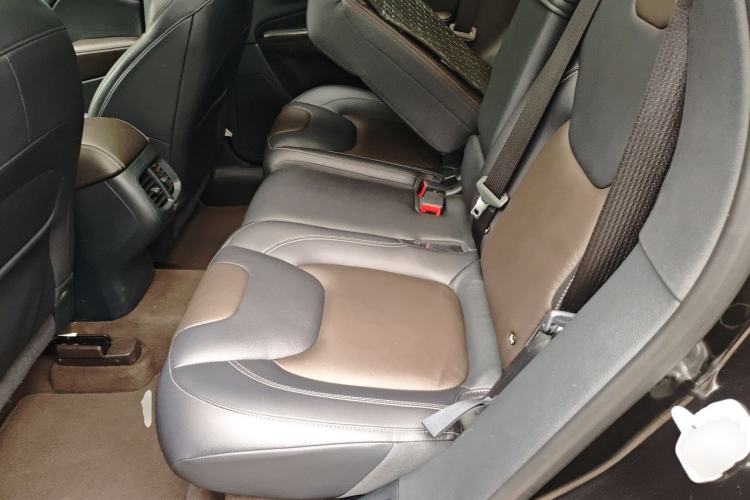 Used Jeep Cherokee 2017 2.0L Superior Edition