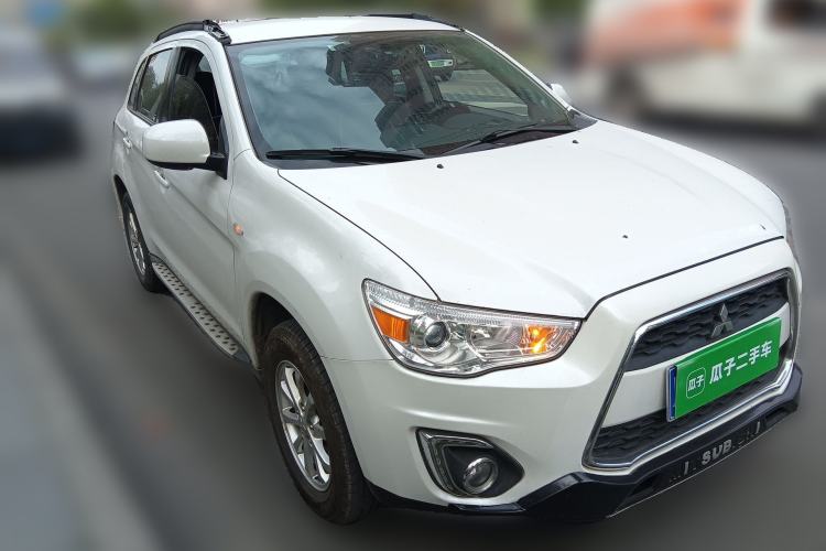 Used Mitsubishi ASX 2013 1.6L Manual Two-Wheel Drive Standard Edition Front Right 45 Deg
