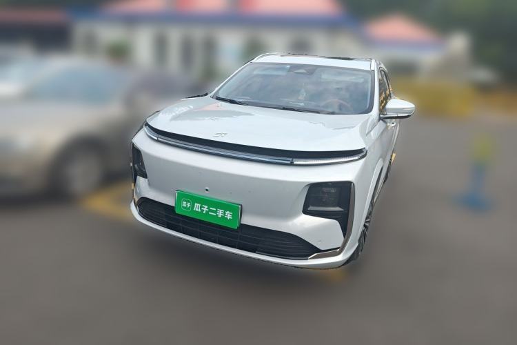 Ojetý JETOUR Shanhai L9 2025 1.5TD 2DHT Flagship Edition 6 Seats