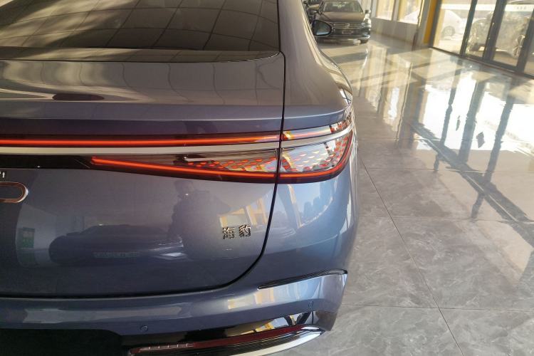 Used BYD Seal 2023 DM-i 1.5T 121km Flagship Model
