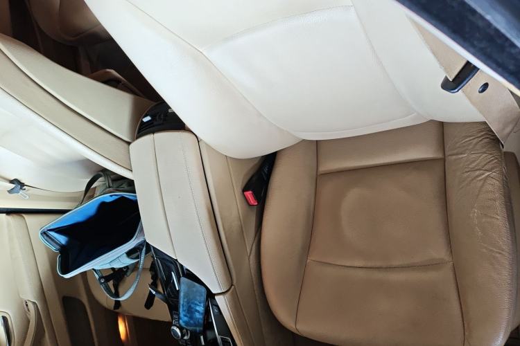 Used BMW 5 Series 2012 530Li Leading Model Left Front Seat