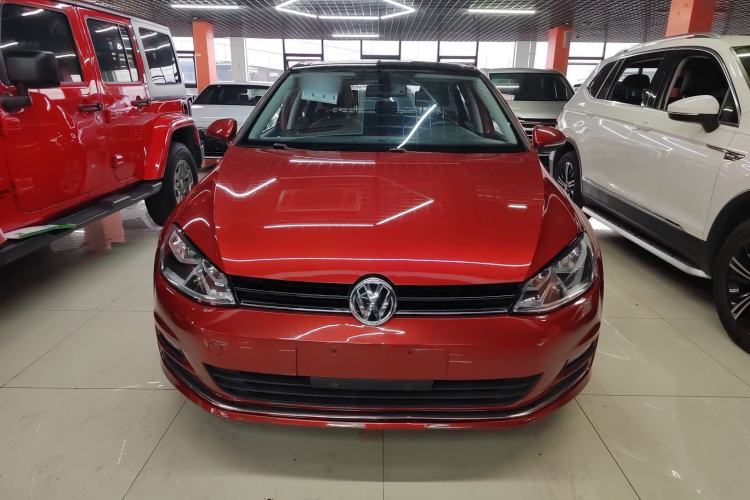 Used Volkswagen Golf 2015 1.4TSI Automatic Luxury Model Front