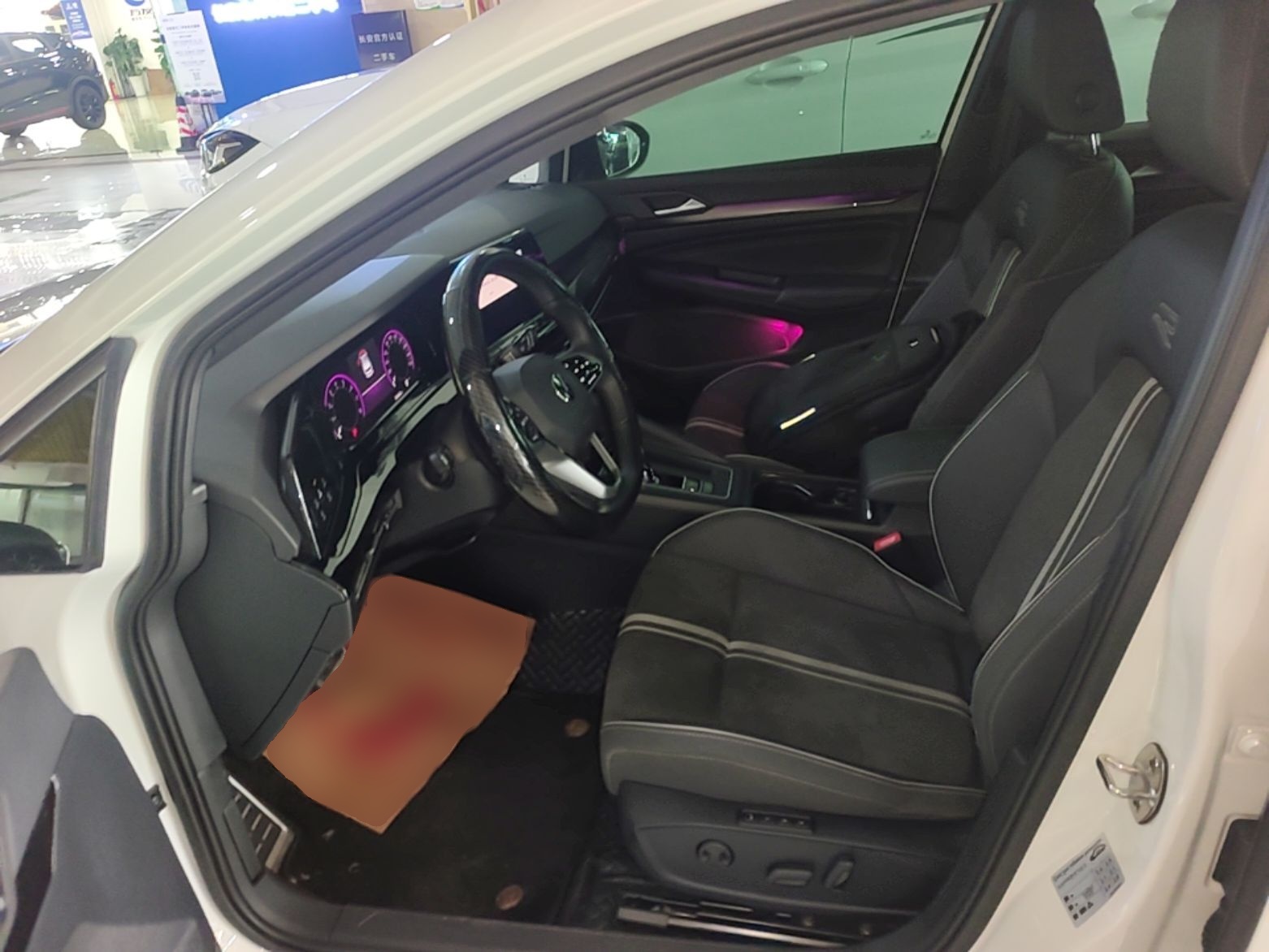 Interior delantero