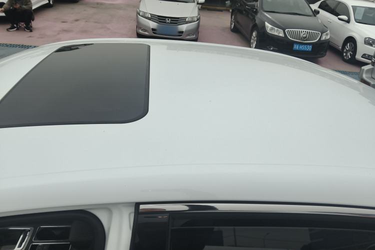 Used Roewe i6 2019 PLUS 1.6L CVT 4G Connected Flagship Deluxe Edition