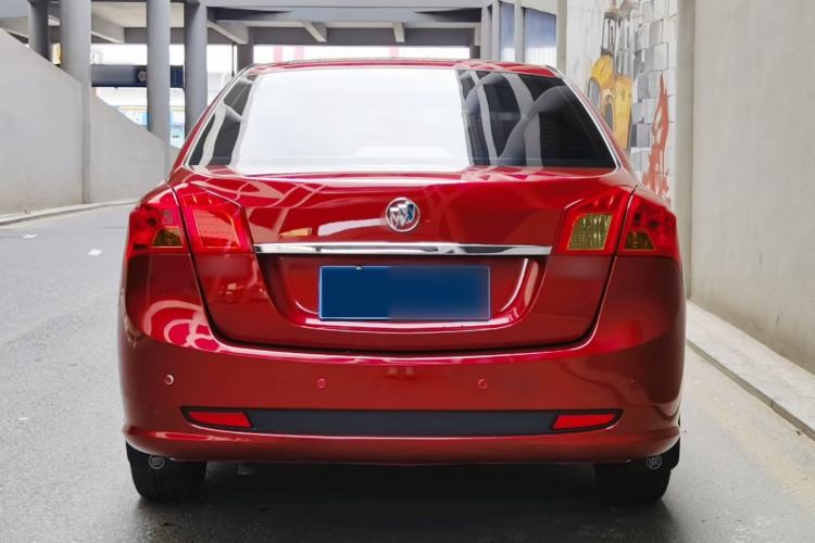 Used Buick Excelle 2013 1.5L Automatic Classic Model Exterior 3