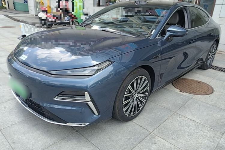 Used Geely Galaxy 8 2025 130km EM-P Starship Edition