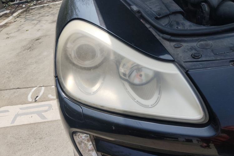 Used Porsche Cayenne 2007 Cayenne 3.6L Right Front Headlight