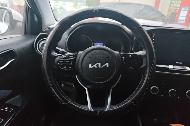 Used Kia kx1 Stonic 2021 1.4L CVT Fun Edition Steering Wheel