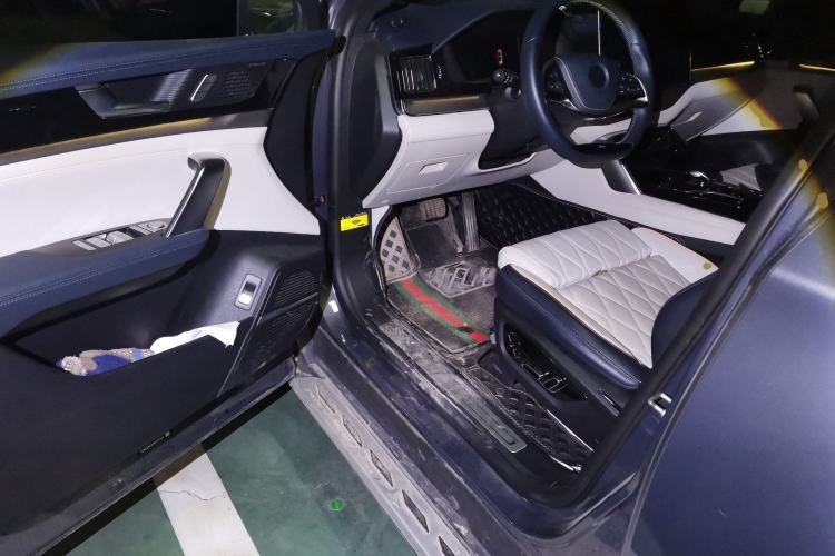 Used BYD Tang New Energy 2022 EV 730KM Luxury Model