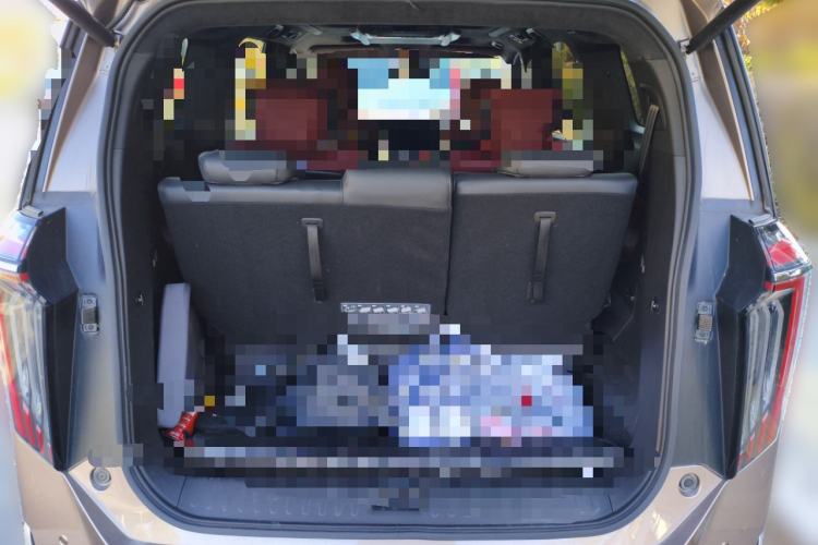 Used GAC Trumpchi M8 2023 Zongshi Series Dual-Motor Flagship Edition Trunk