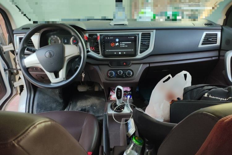 Used BAIC Ruixiang Boteng V2 EV 2022 Enclosed Van Standard Type Henan Lithium Battery Center Console