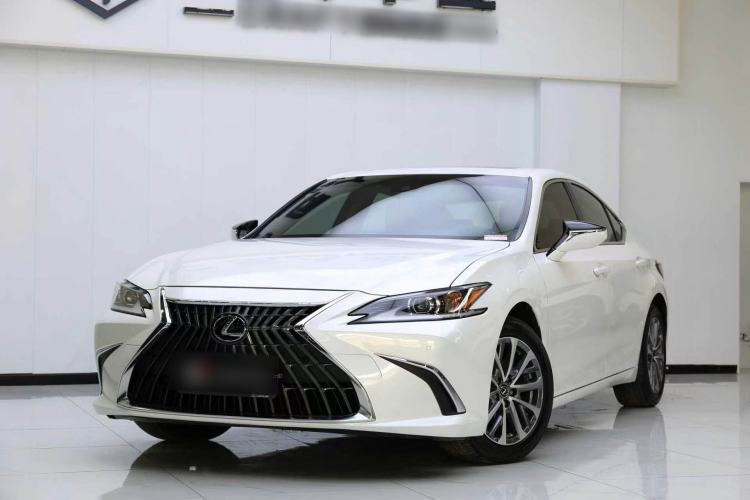 Used Lexus ES 2022 300h Excellence Edition