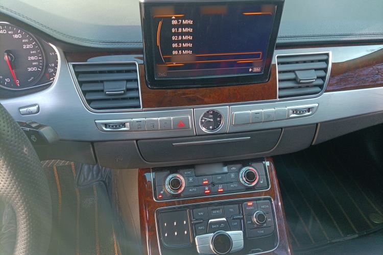 Used Audi A8 2013 A8L 45 TFSI quattro Comfort model
