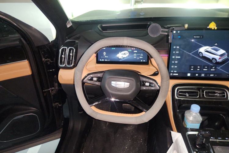 Used Geely Auto FX11 2025 4th Generation 1.5TD DCT Jinxiu Steering Wheel