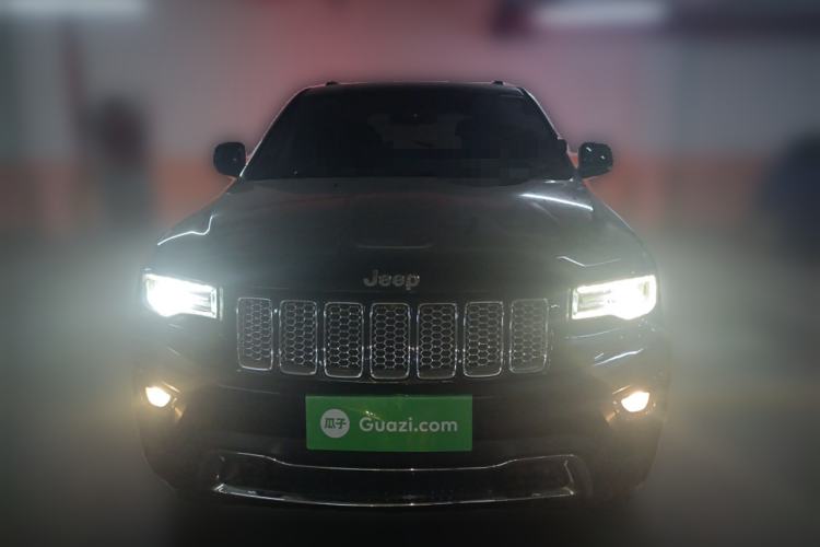 Used Jeep Grand Cherokee 2015 3.0TD Diesel Comfort Navigation Edition
