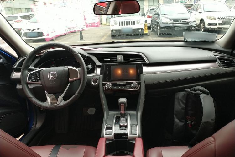 Used Honda Civic 2016 220TURBO CVT Luxury Edition Center Console