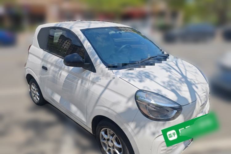 Used Roewe Clever 2022 311km QiQi BoBo Edition Front Right 45 Deg