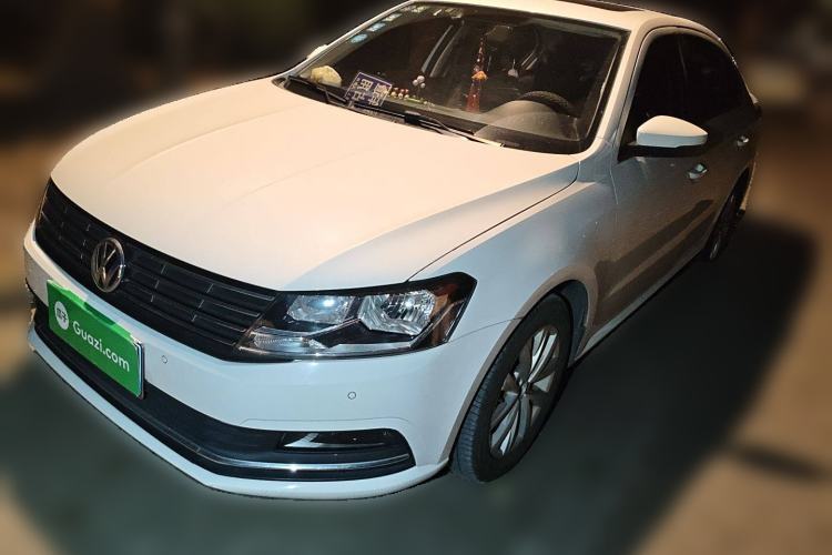 Used Volkswagen Lavida 2015 1.6L Automatic Comfort Edition